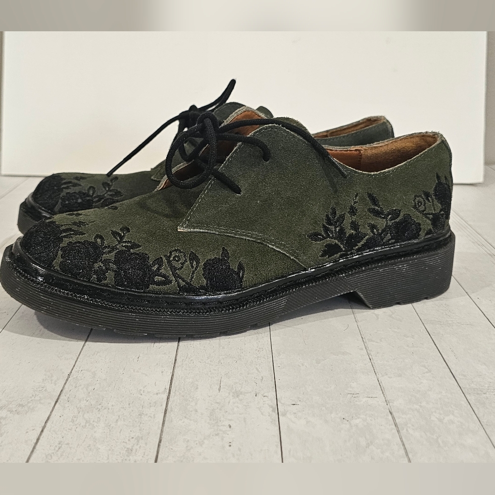 NWT Topshop suede loafers US Size 9